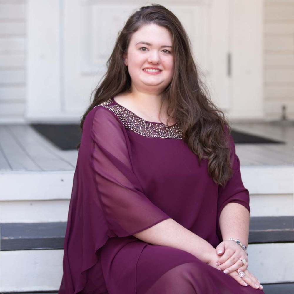 Meet your Posher, Whitney